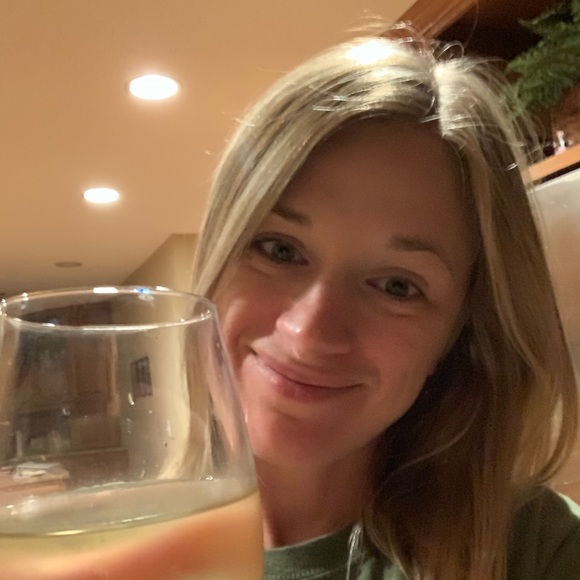 Meet your Posher, Stacey - Picture 1 of 1